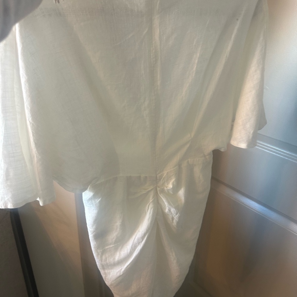 White Linen Dress - Picture 4 of 4